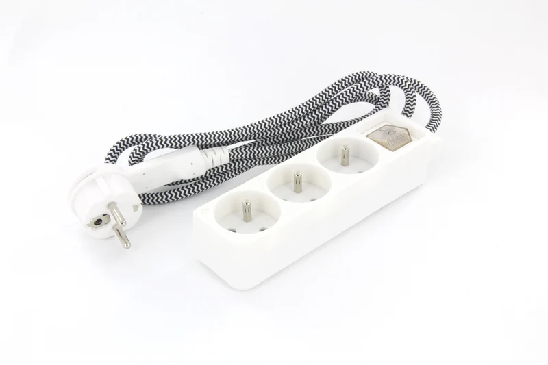 Stylish mini unit 3 x 16 A with fabric cable White/Black - 1.5 m