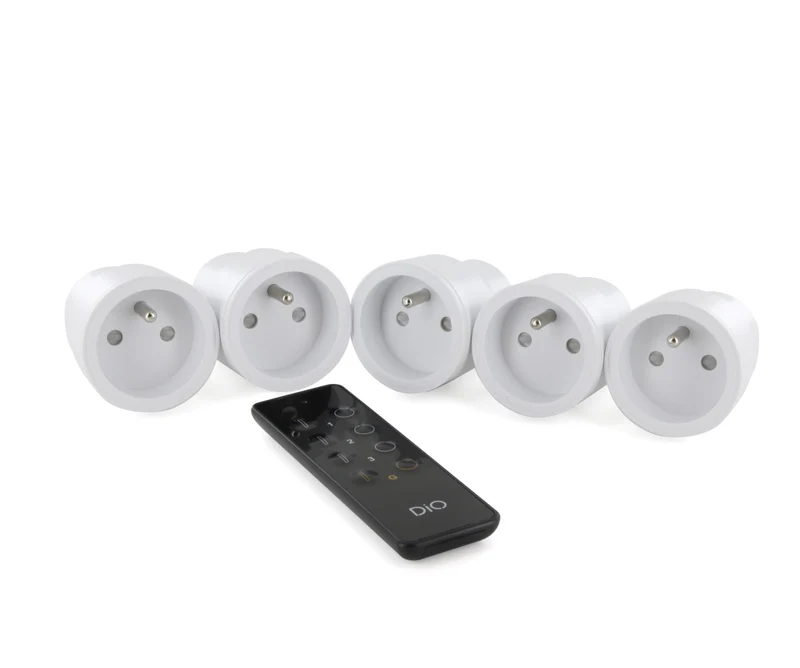 Set of 5 on/off nano sockets and 4-channel remote control - DiO 1.0